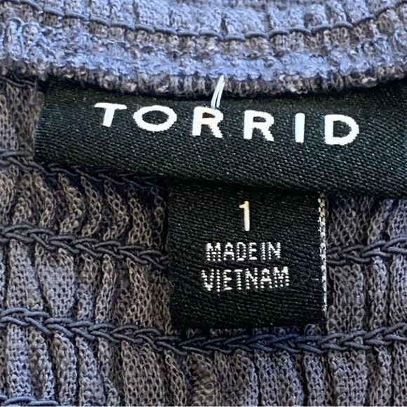 Torrid Linen Blend Button-Front Crop Tank Size 1X - Picture 10 of 16